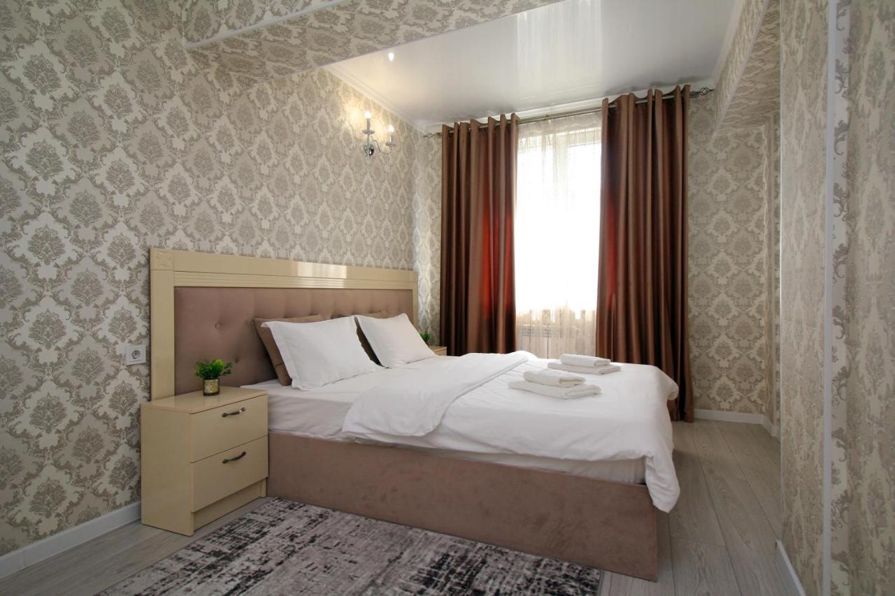 Your Home Away From Home 213 Almaty Eksteriør bilde