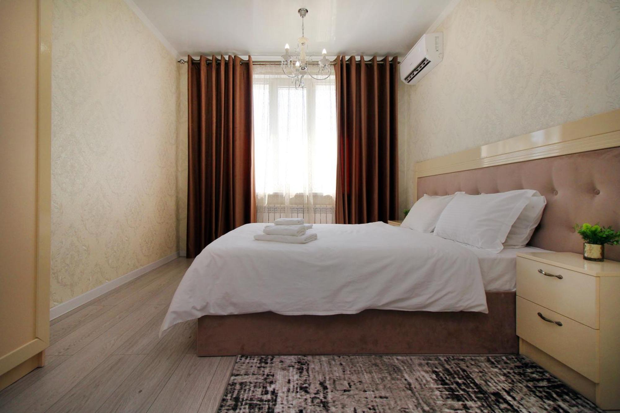 Your Home Away From Home 213 Almaty Eksteriør bilde