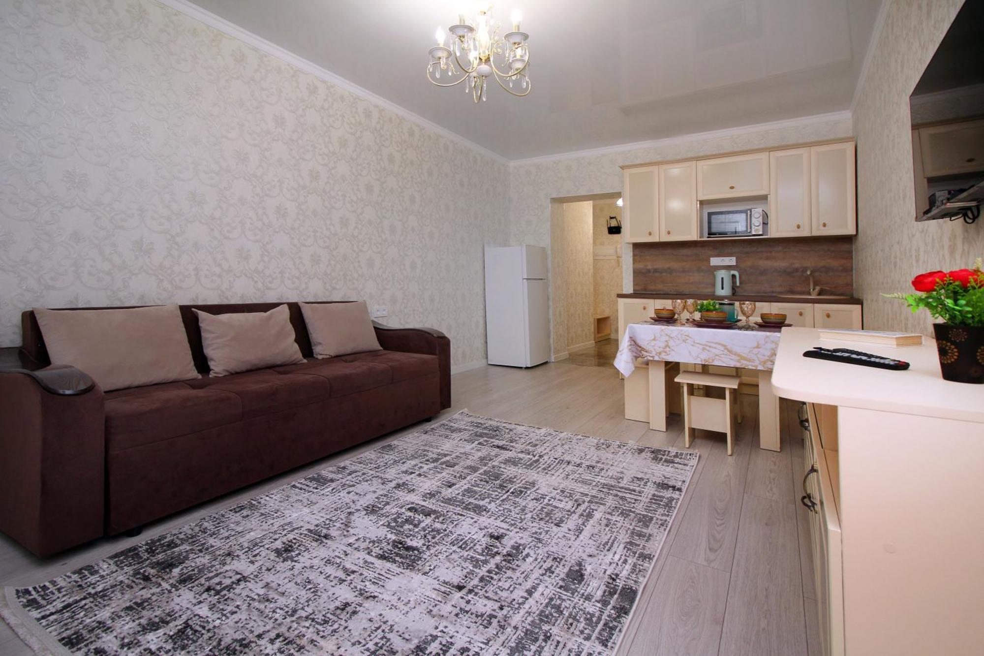 Your Home Away From Home 213 Almaty Eksteriør bilde