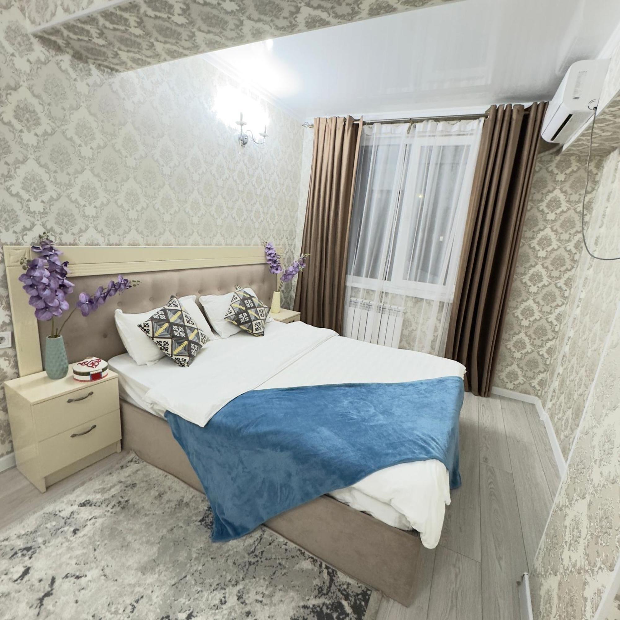 Your Home Away From Home 213 Almaty Eksteriør bilde